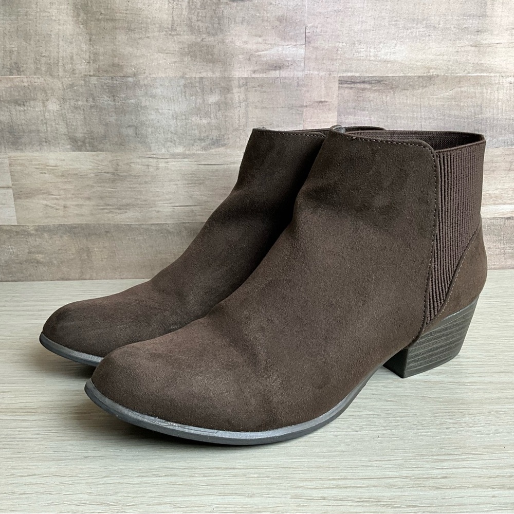 Unionbay Timmy Dark Brown Ankle Boots Sizee 7.5M